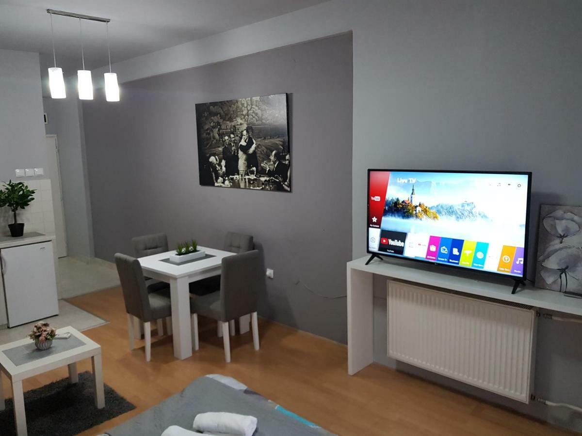 Contemporary Residence Ni Eksteriør bilde